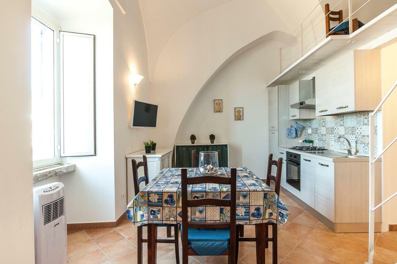 Casa Vacanza Madonnella 10 Sperlonga Eksteriør billede